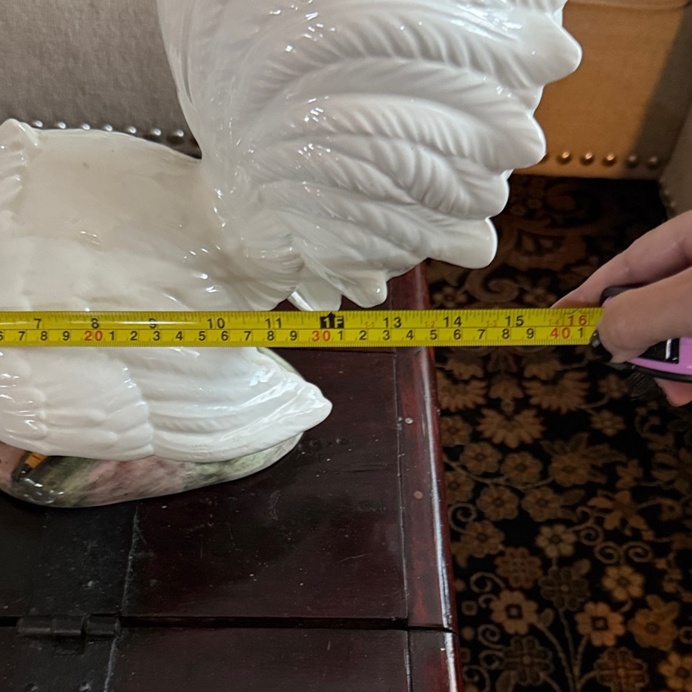 Elegant Large Italian White Ceramic Rooster Figurine - Picture 6 of 8